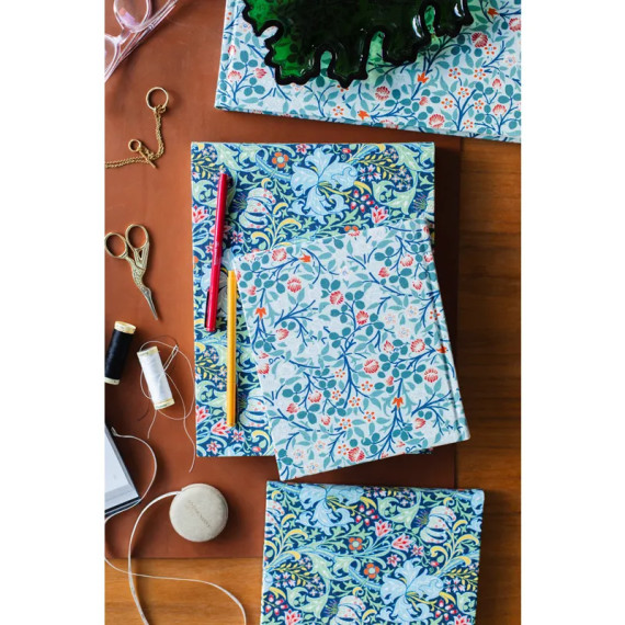 Notatbok Clover by The William Morris Society