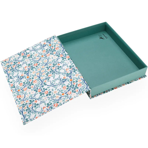 Box A4 Clover by The William Morris Society