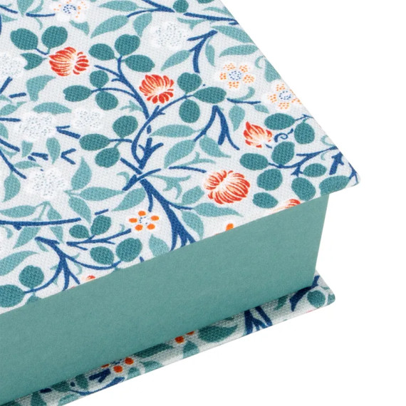 Box A4 Clover by The William Morris Society