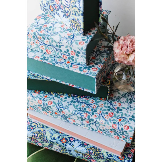 Box A5 Clover by The William Morris Society